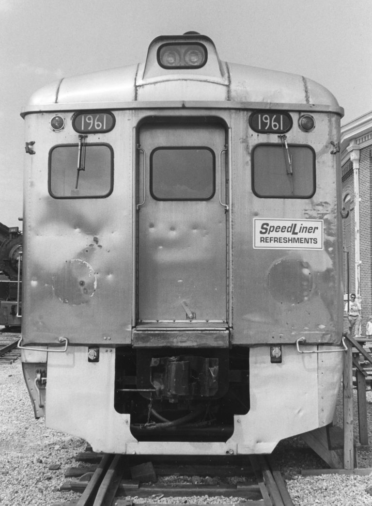 Speedliner/BUDD Car | B&O Railroad Museum